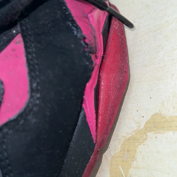 Air Jordan - Picture 5 of 17